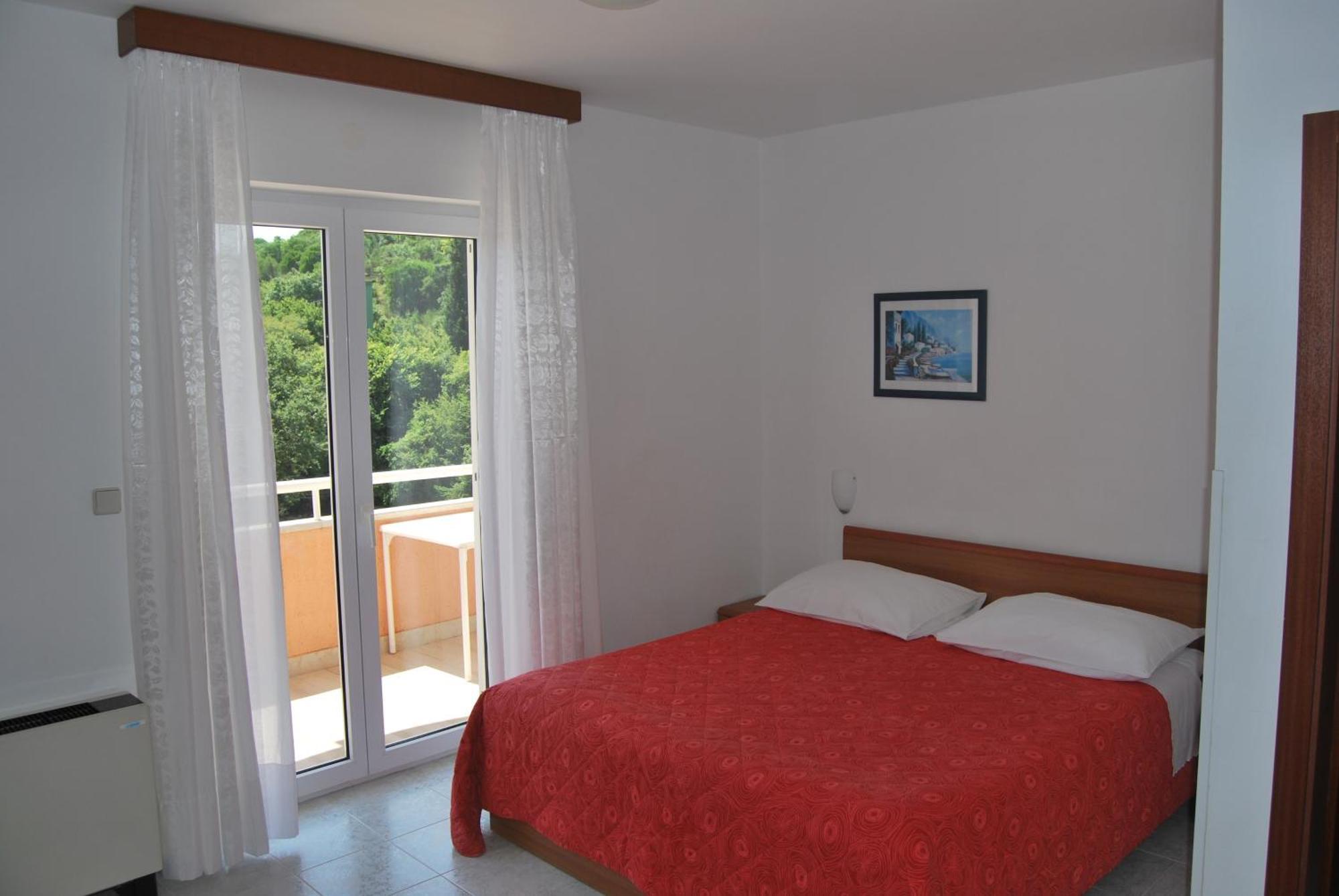 Hotel Carmen Krnica Zimmer foto